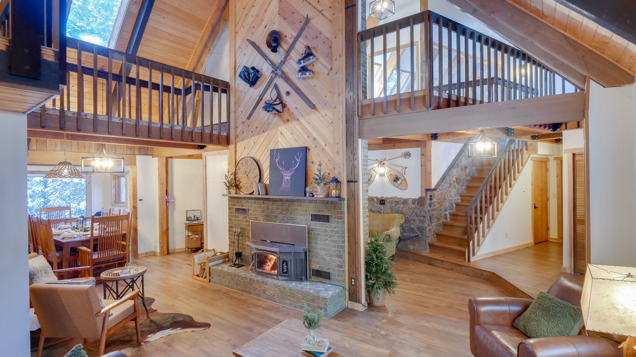 Photo of Livingroom in Dumont