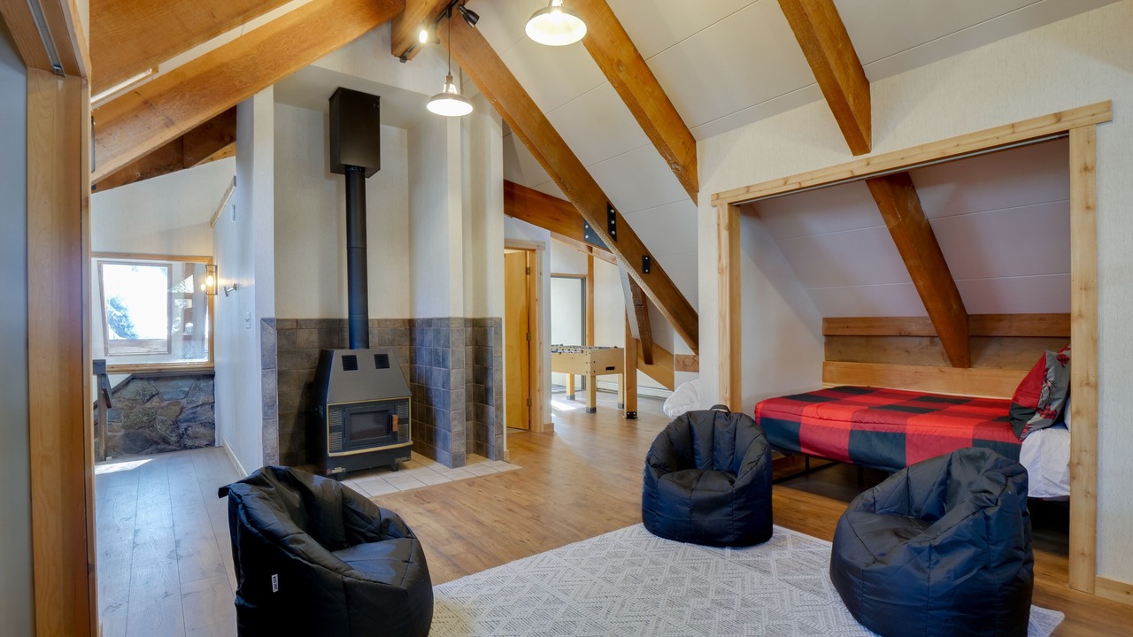 Photo of Bedroom in Dumont