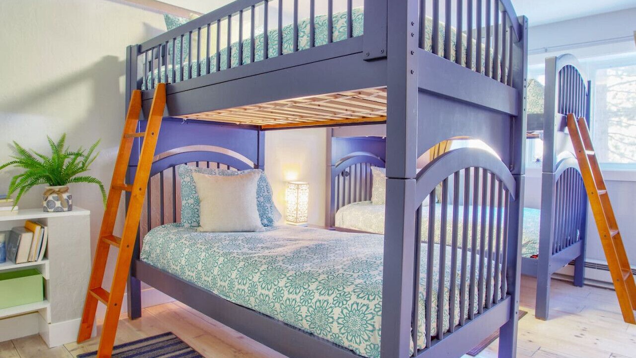 Photo of Bedroom in Breckenridge Heights
