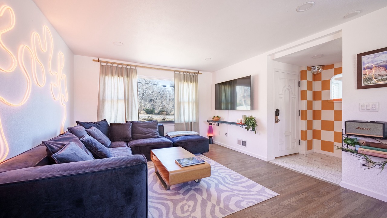 Photo of Livingroom in Scenic Heights