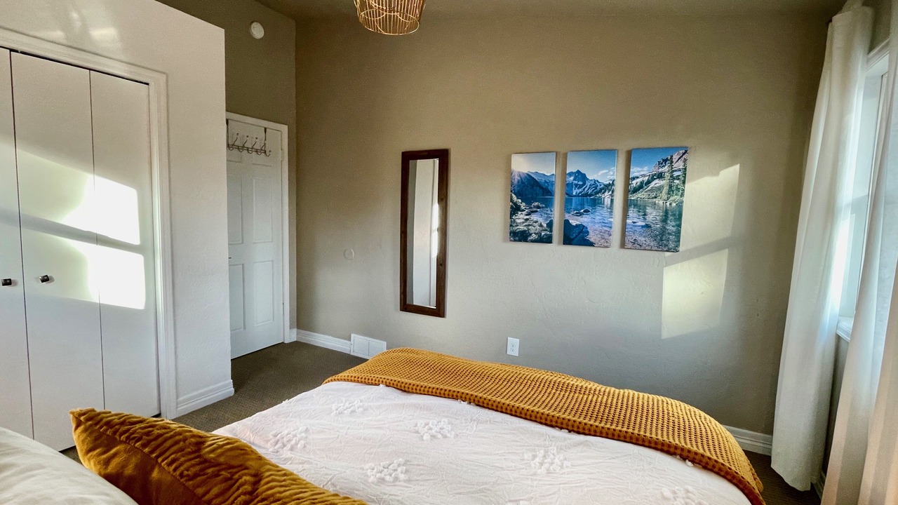 Photo of Bedroom in Northwest Colorado Springs