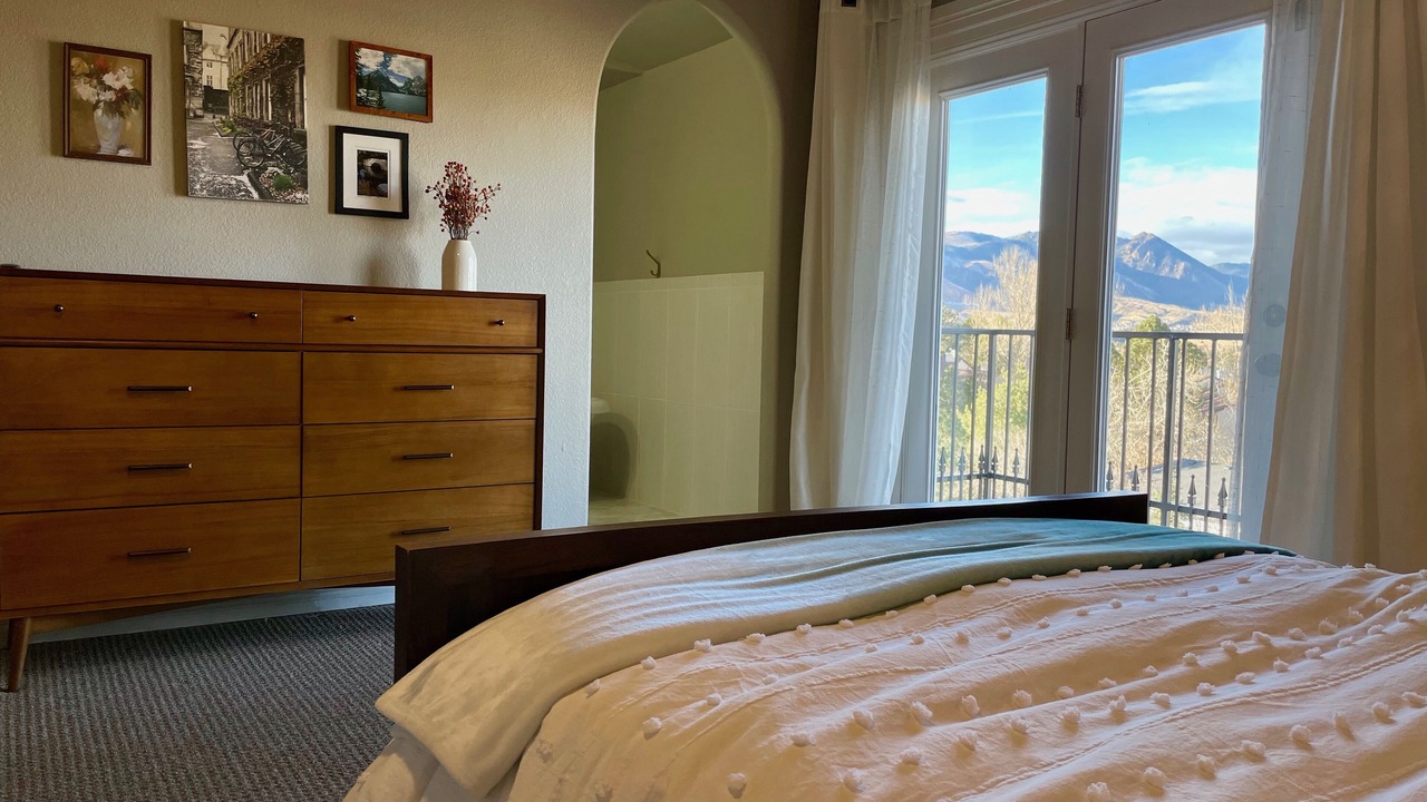 Photo of Bedroom in Northwest Colorado Springs