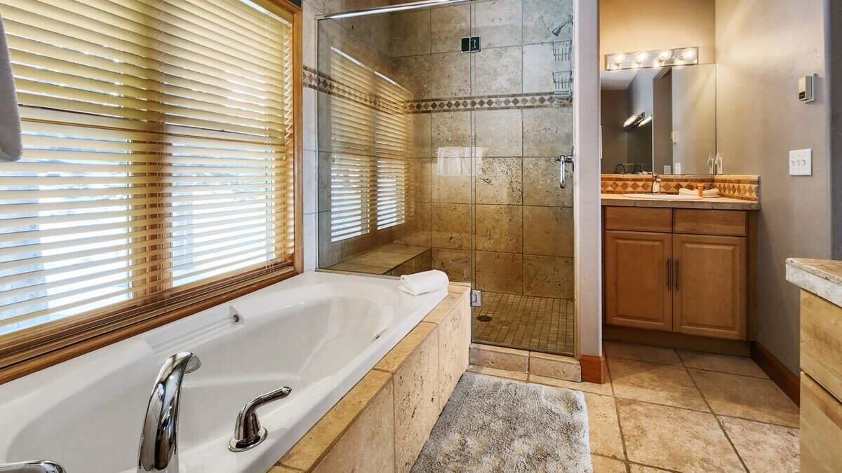 Photo of Bathroom in Quandary Village