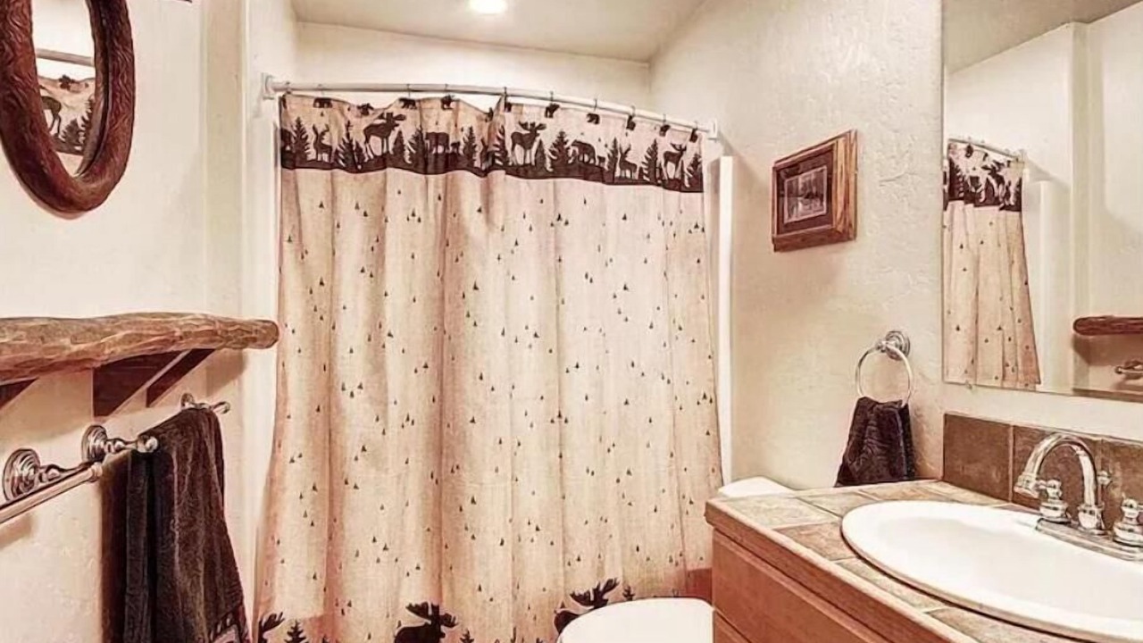 Photo of Bathroom in Valley of the Sun
