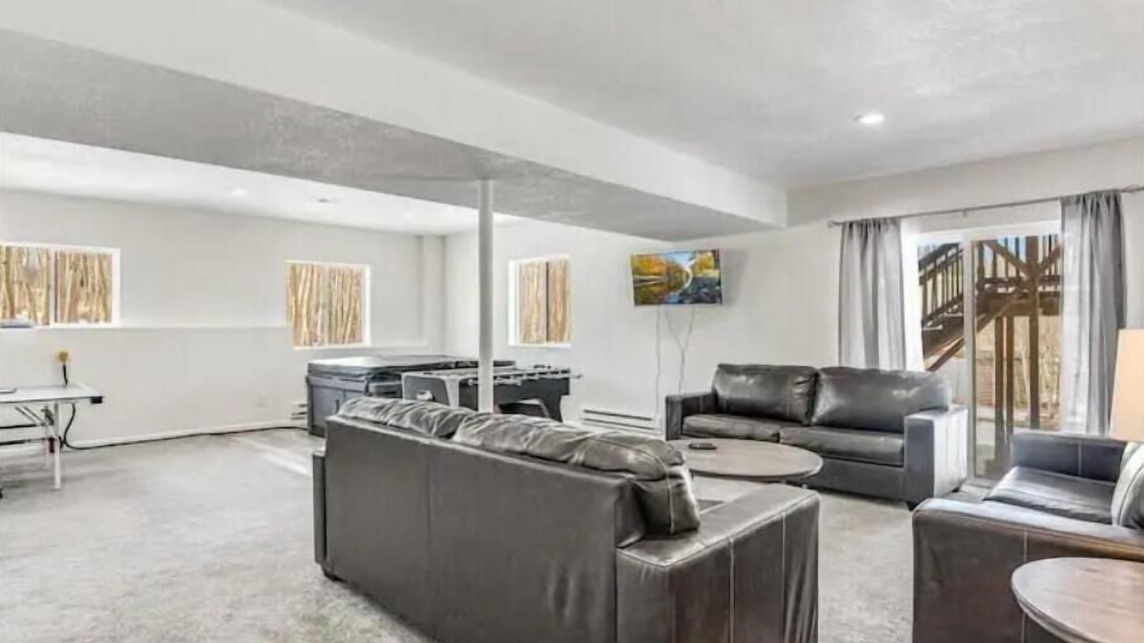 Photo of Livingroom in Michigan Hill