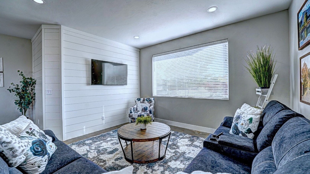 Photo of Livingroom in Palisade