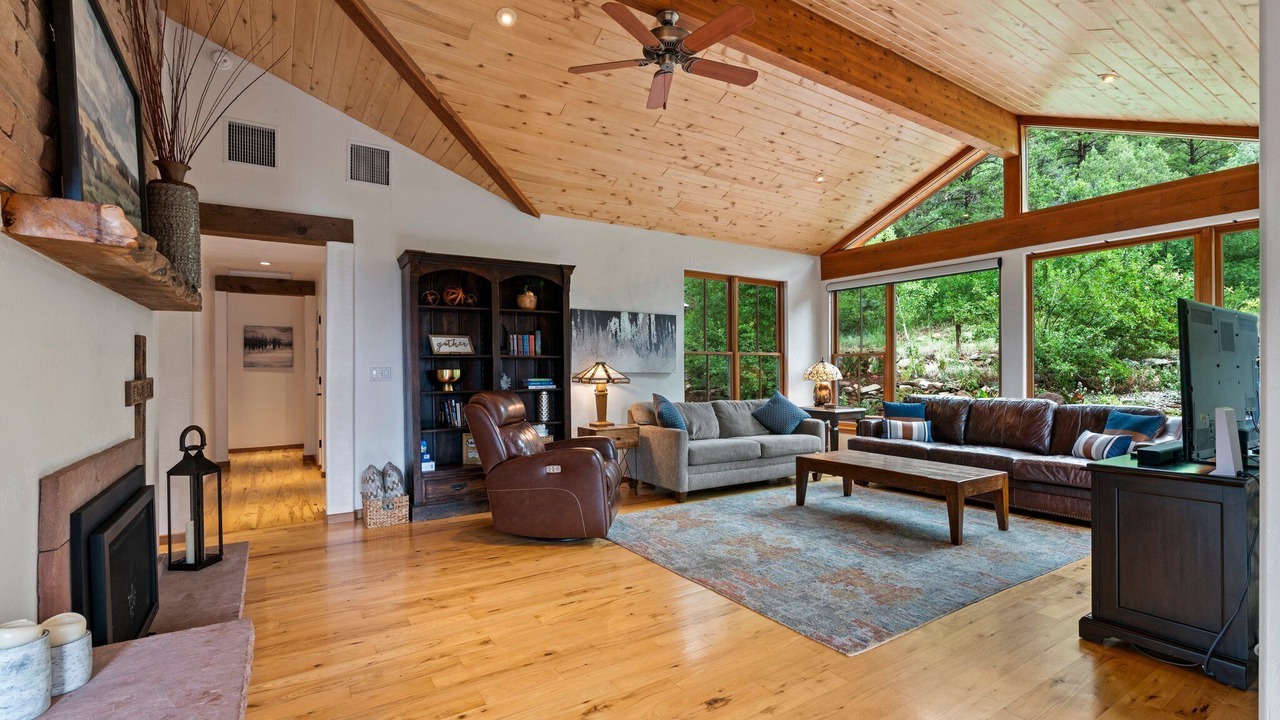 Photo of Livingroom in Durango