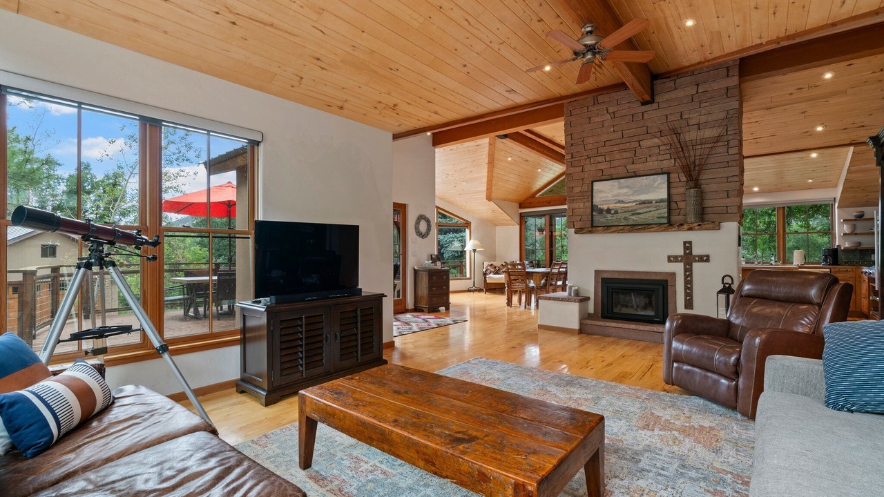 Photo of Livingroom in Durango