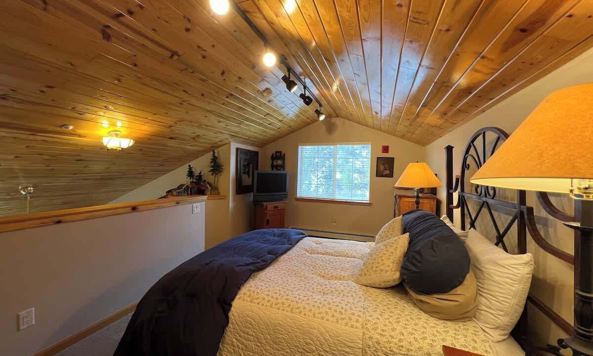 Photo of Bedroom in Breckenridge