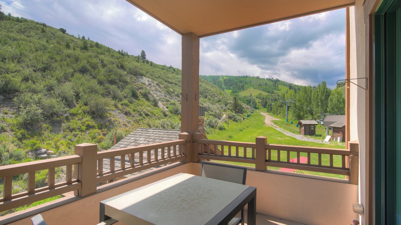 Photo of Patio Balcony in Edwards