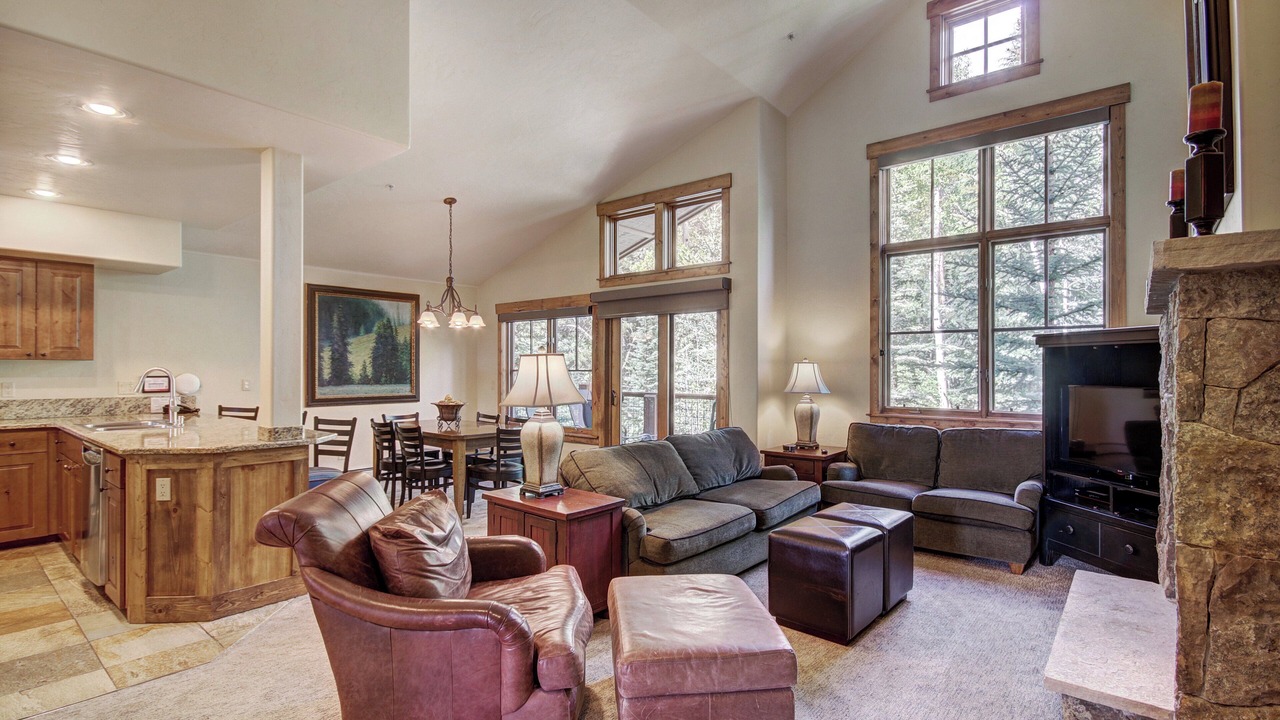 Photo of Livingroom in Breckenridge