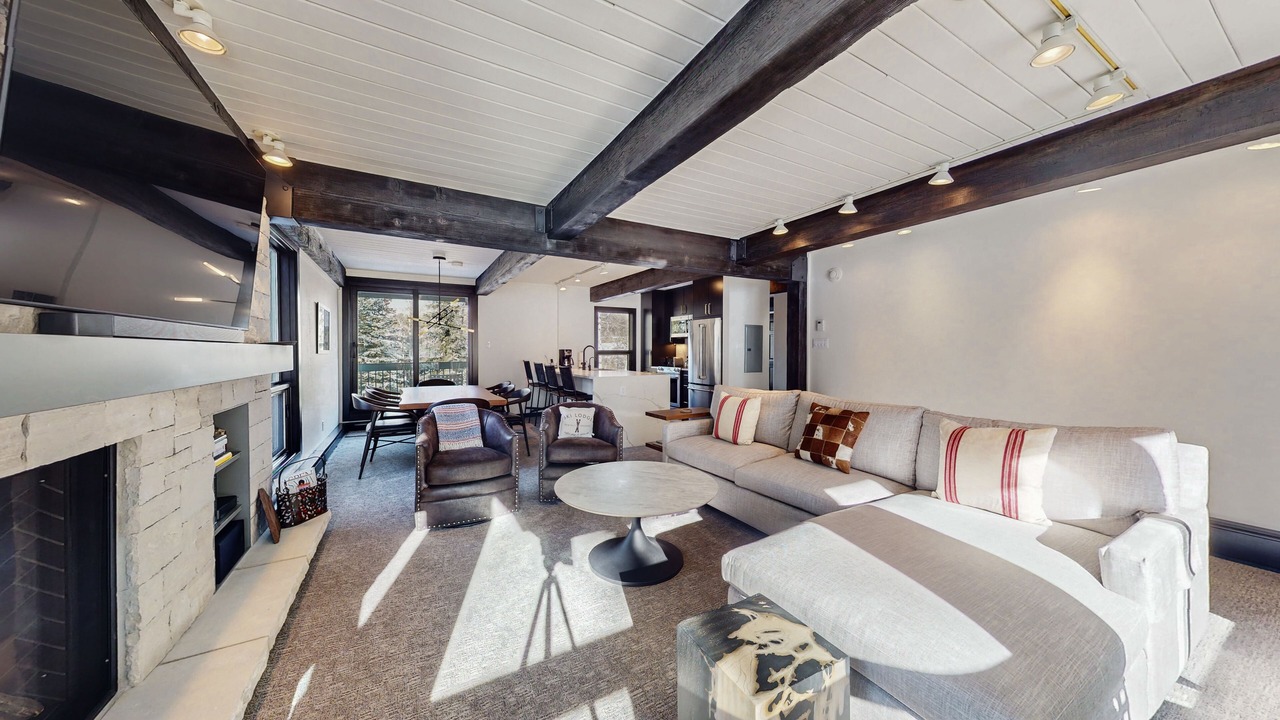 Photo of Livingroom in Snowmass Village