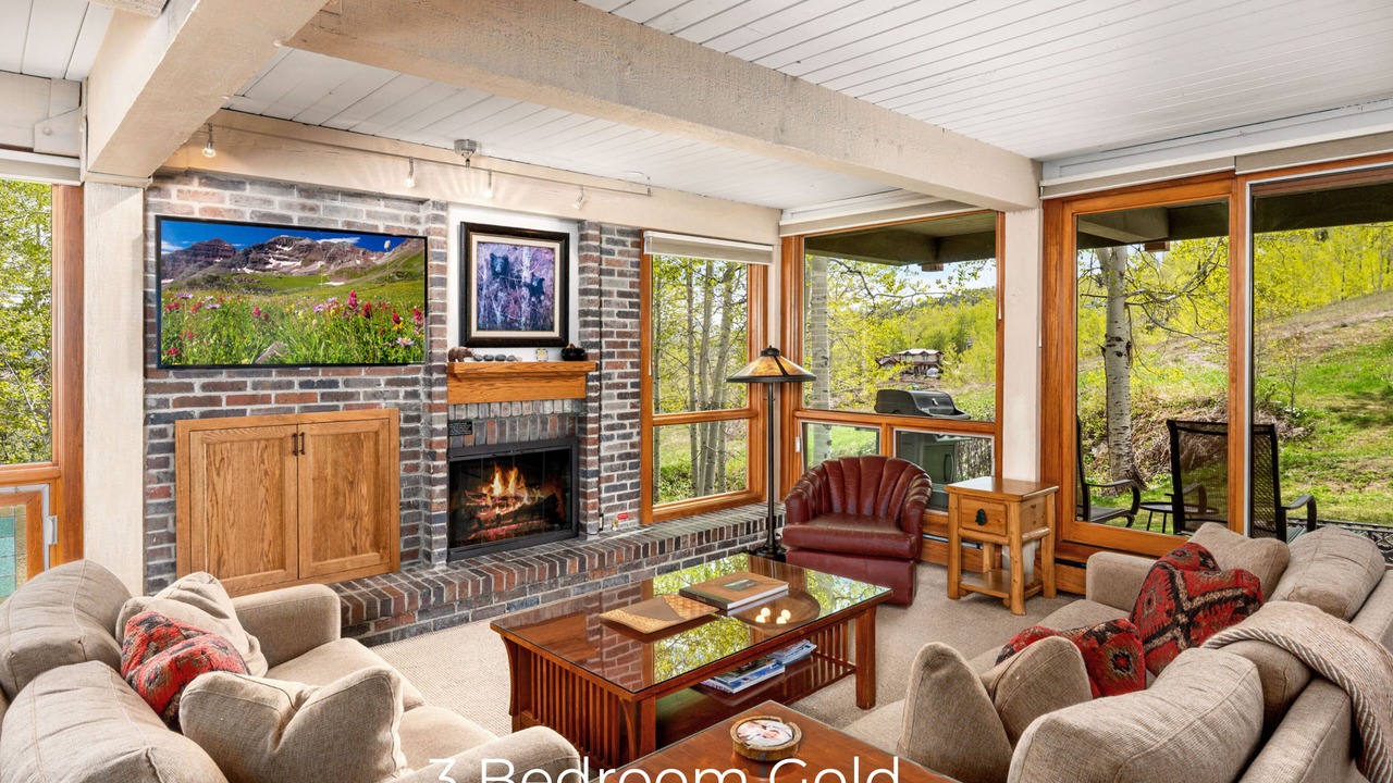 Photo of Bedroom in Snowmass Village