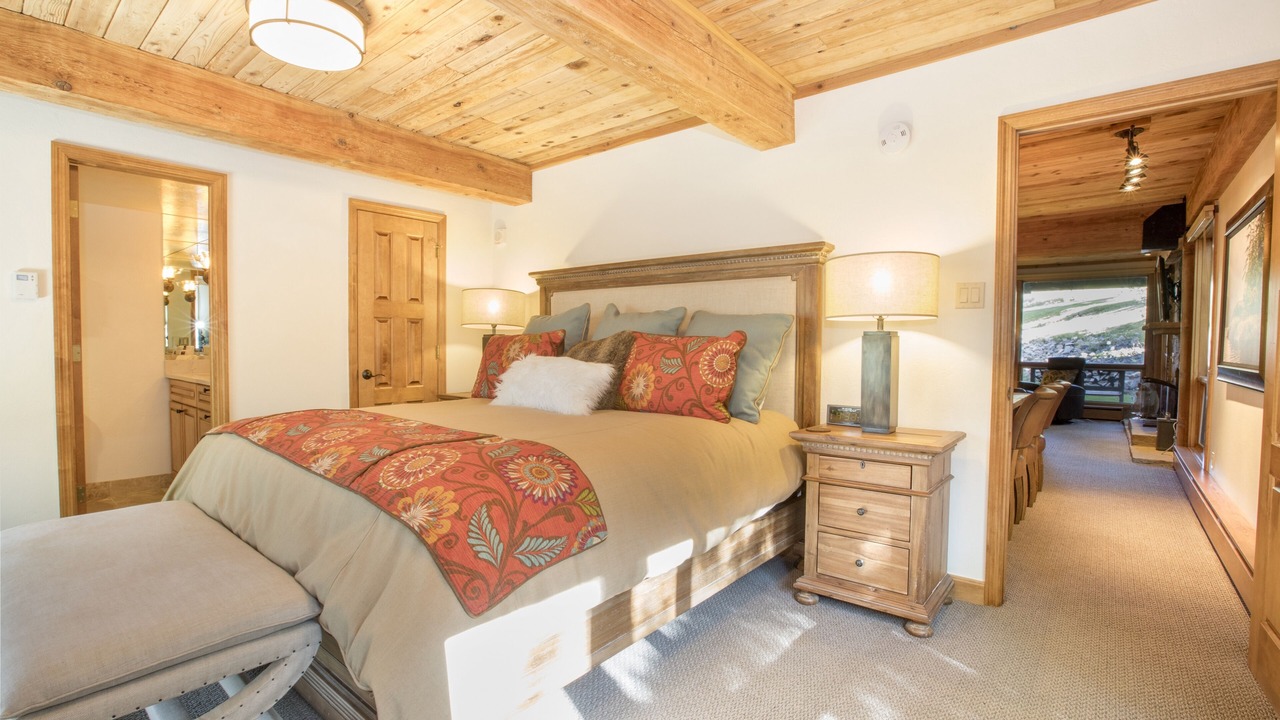 Photo of Bedroom in Snowmass Village