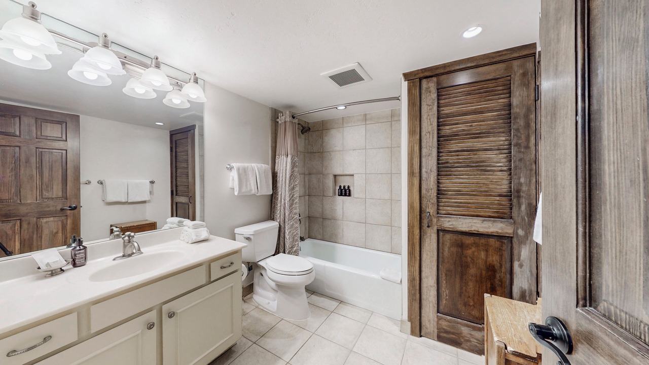 Photo of Bathroom in Snowmass Village