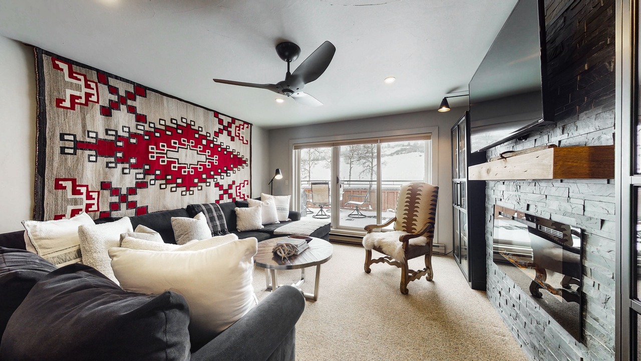 Photo of Livingroom in Snowmass Village