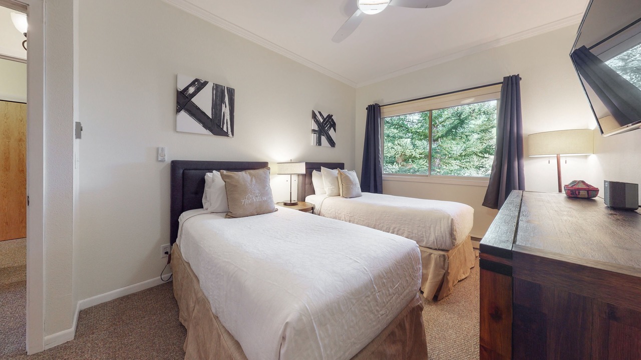 Photo of Bedroom in Snowmass Village