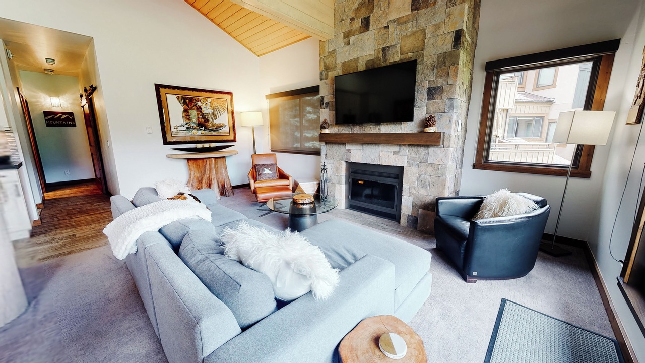 Photo of Livingroom in Snowmass Village
