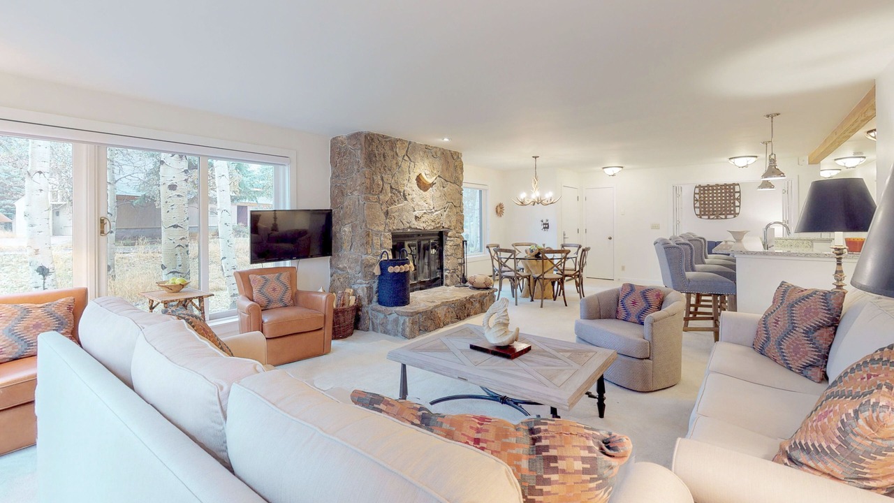 Photo of Livingroom in Snowmass Village