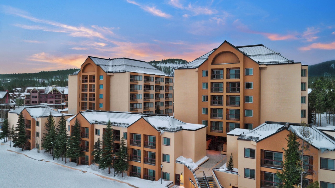 Photo of Outdoor in Peak 9