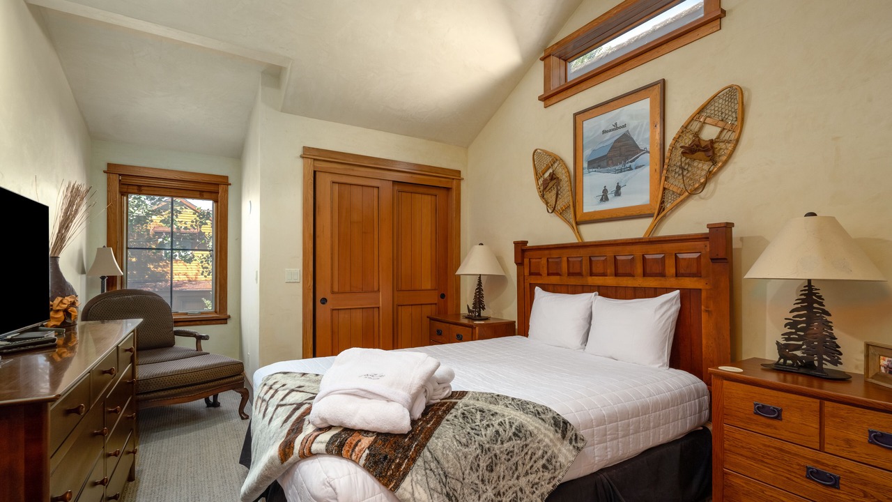 Photo of Bedroom in Steamboat Springs