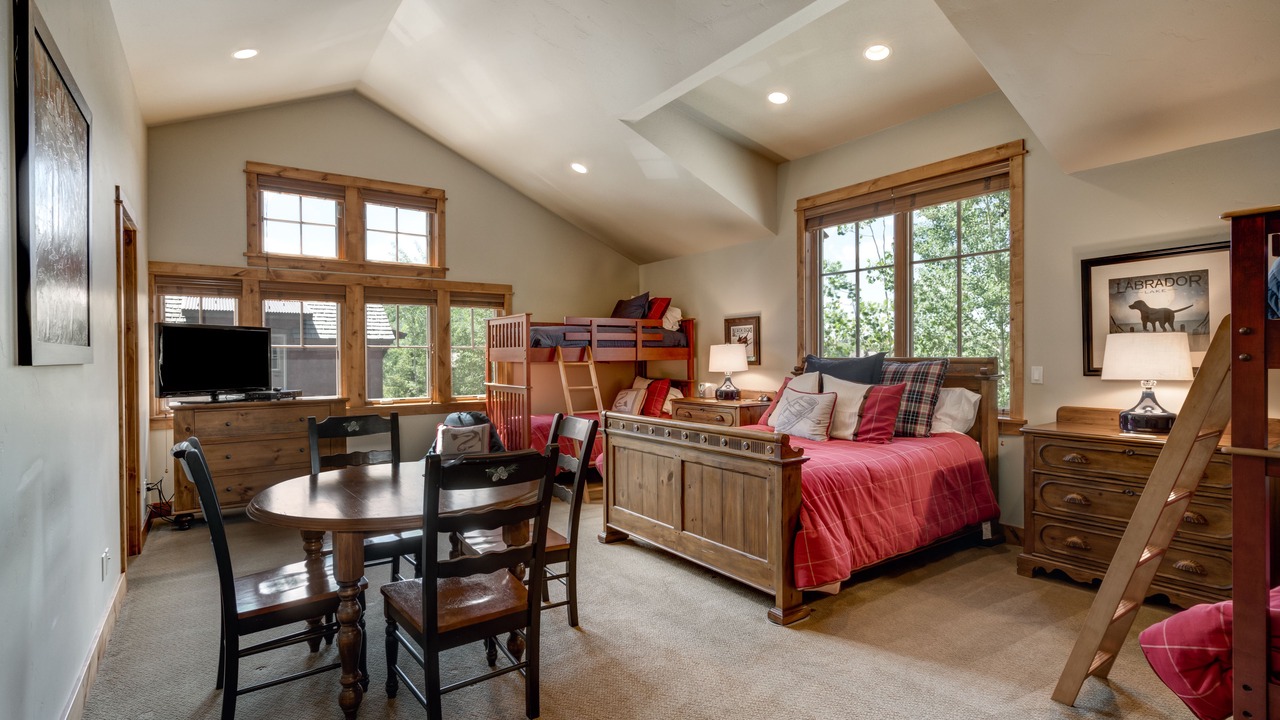 Photo of Bedroom in Steamboat Springs