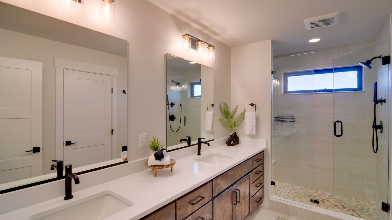 Photo of Bathroom in Grand Elk Ranch