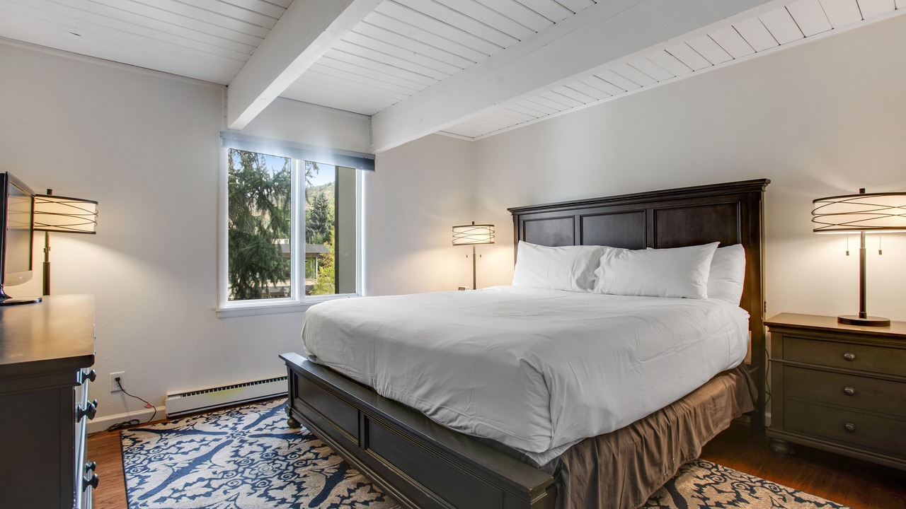 Photo of Bedroom in Aspen