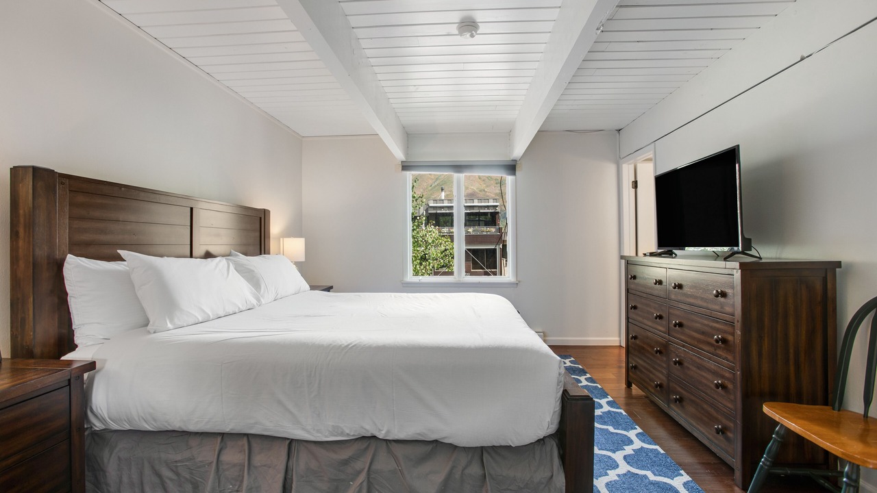 Photo of Bedroom in Aspen