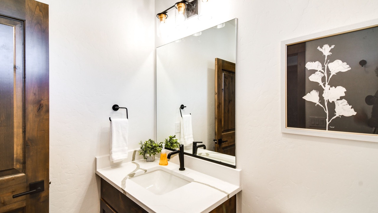 Photo of Bathroom in Silvercreek