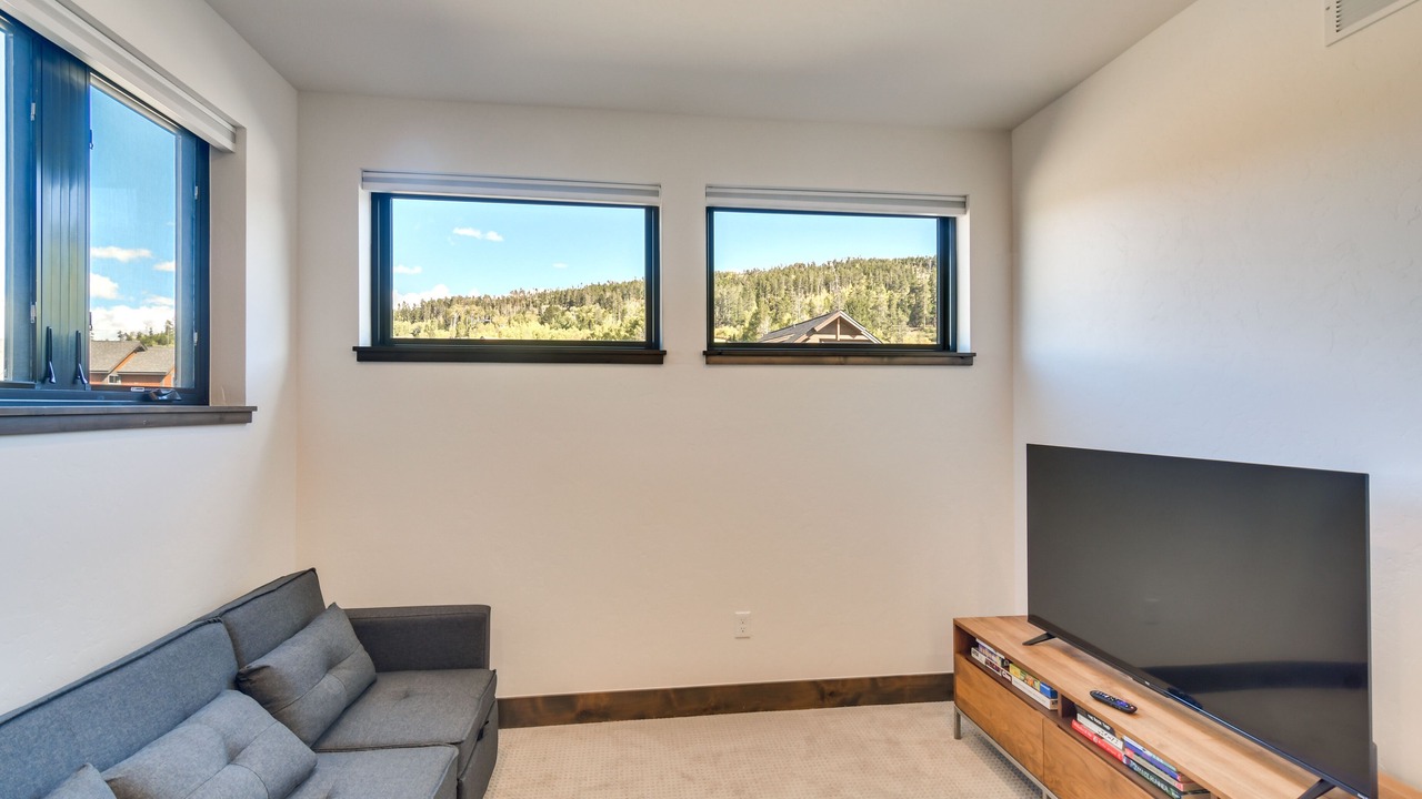 Photo of Livingroom in Silvercreek