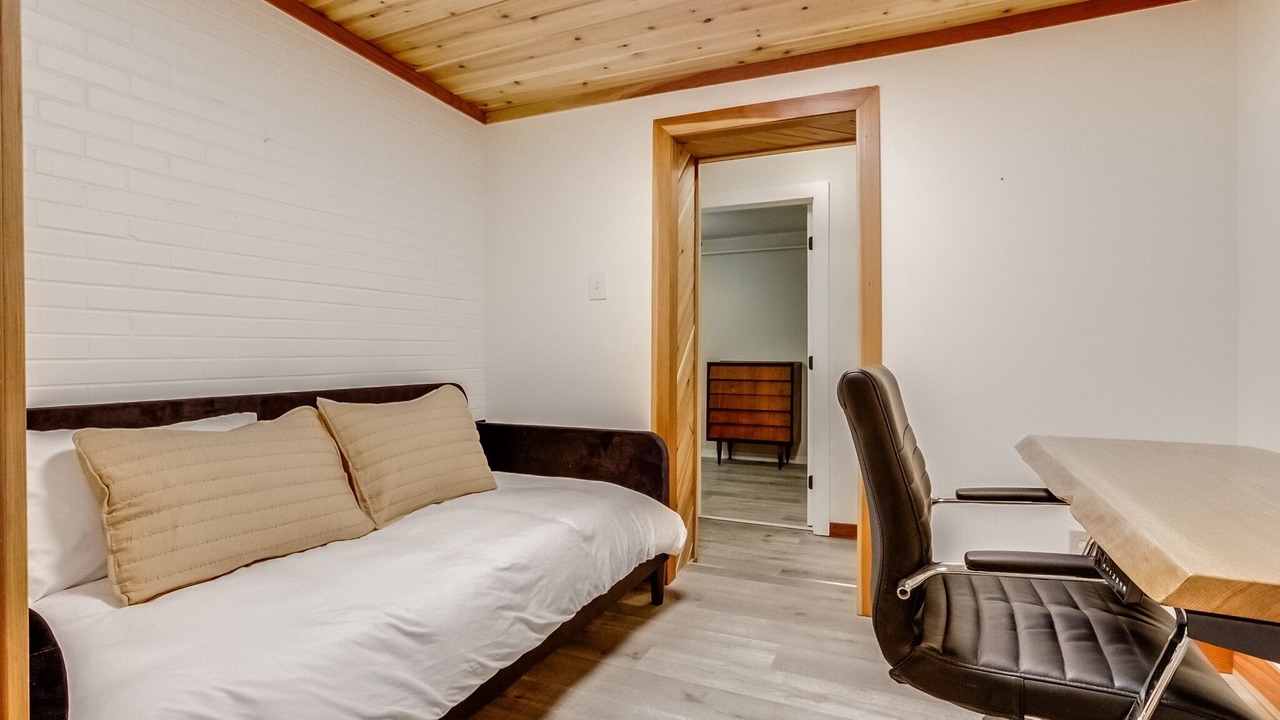 Photo of Bedroom in Kipling