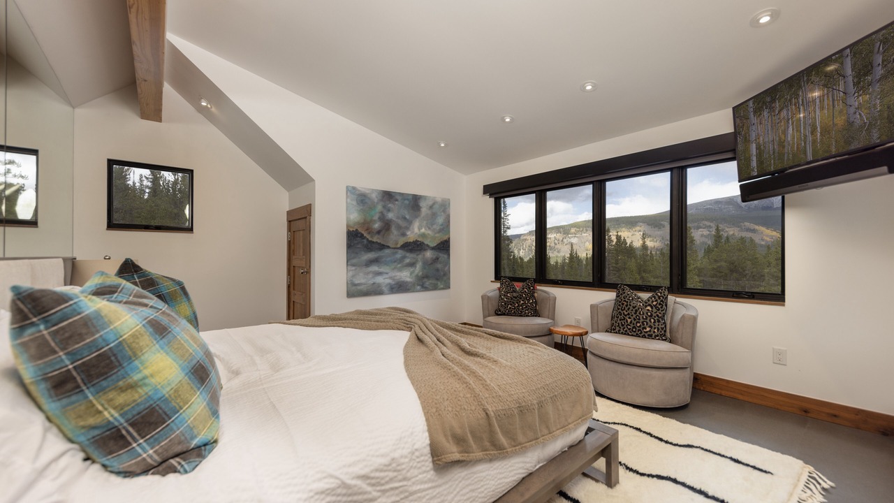 Photo of Bedroom in Blue River