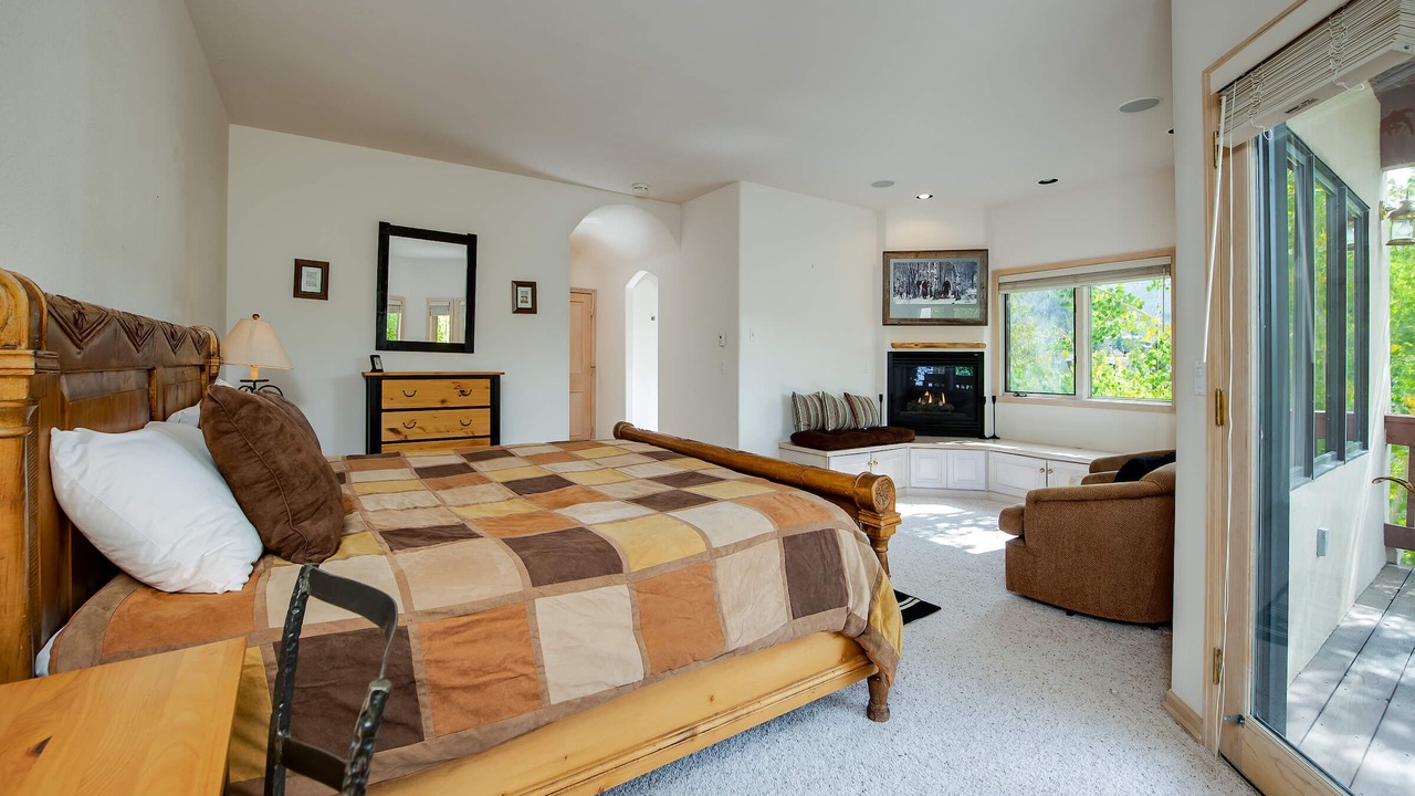 Photo of Bedroom in Baldy Mountain
