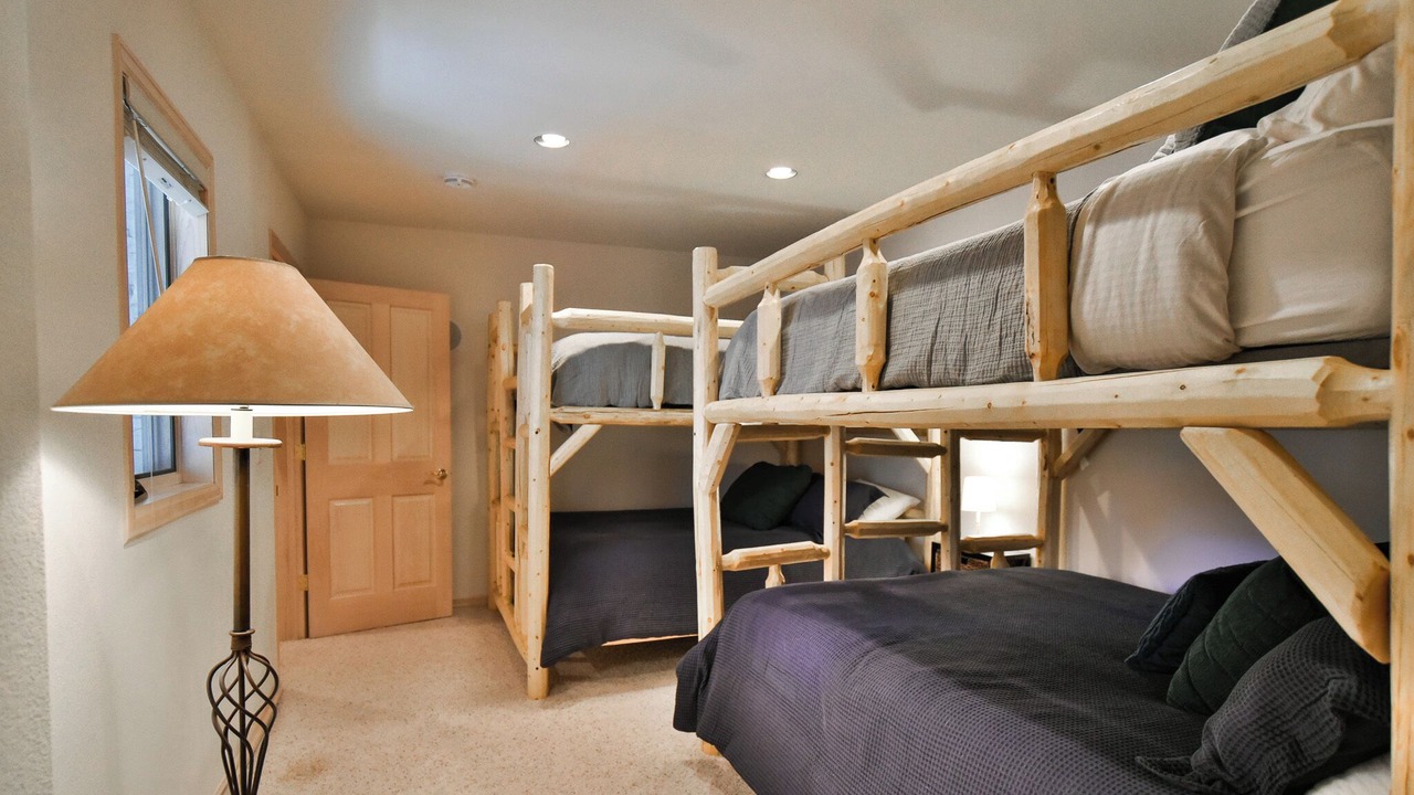 Photo of Bedroom in Baldy Mountain