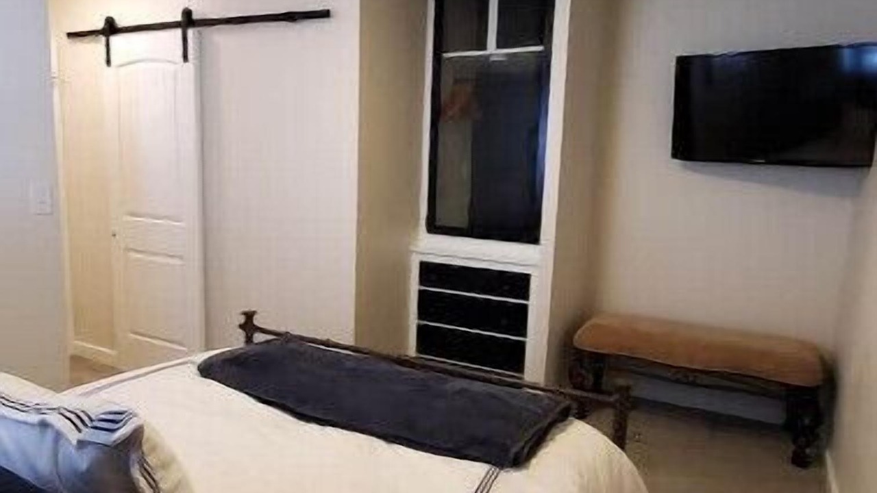 Photo of Bedroom in Englewood