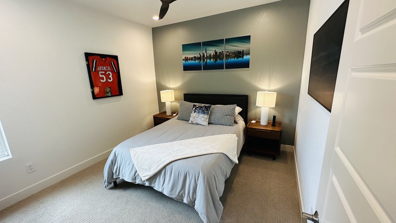 Photo of Bedroom in Five Points