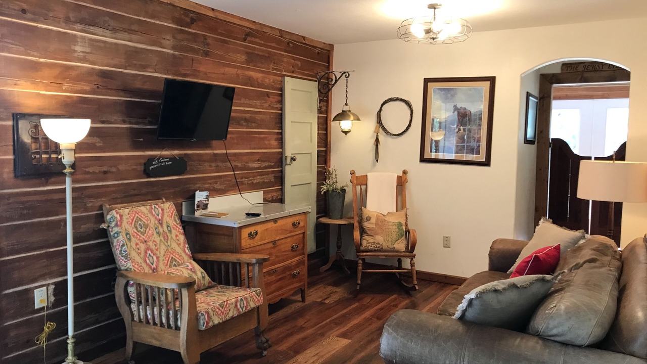 Photo of Livingroom in Alpine Village
