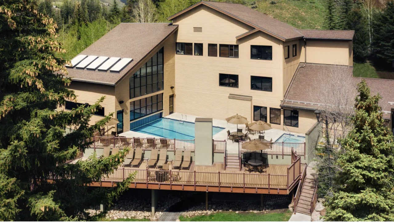 Photo of Outdoor in Highland Meadows