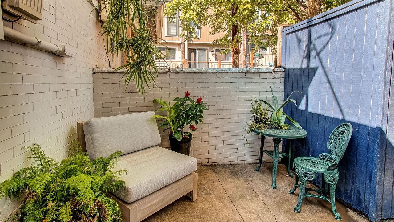Photo of Patio Balcony in Alamo Placita
