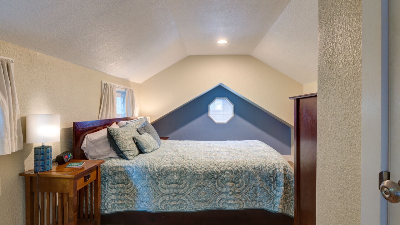Photo of Bedroom in Palmer Lake