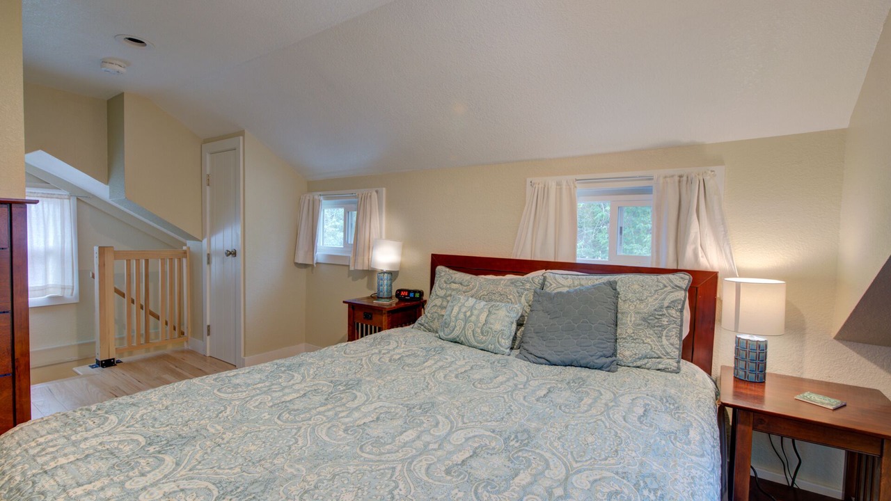 Photo of Bedroom in Palmer Lake