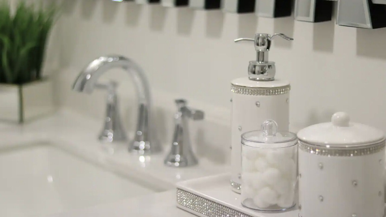 Photo of Bathroom in Loveland