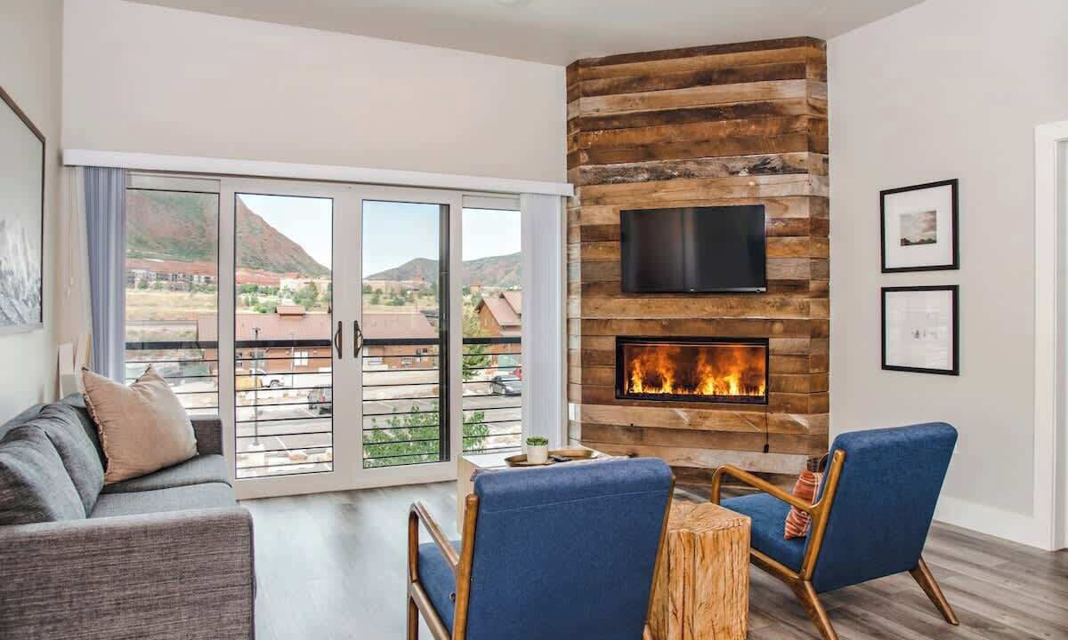 Photo of Livingroom in Glenwood Springs