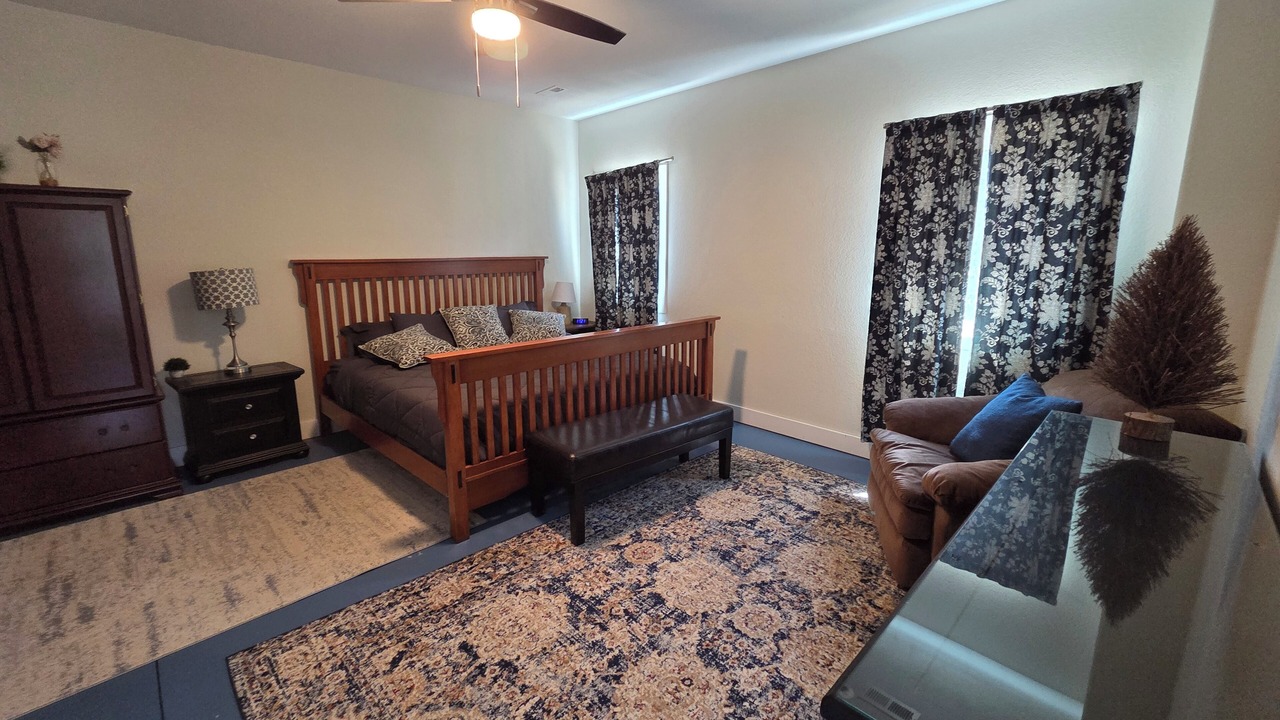 Photo of Livingroom in Larkspur