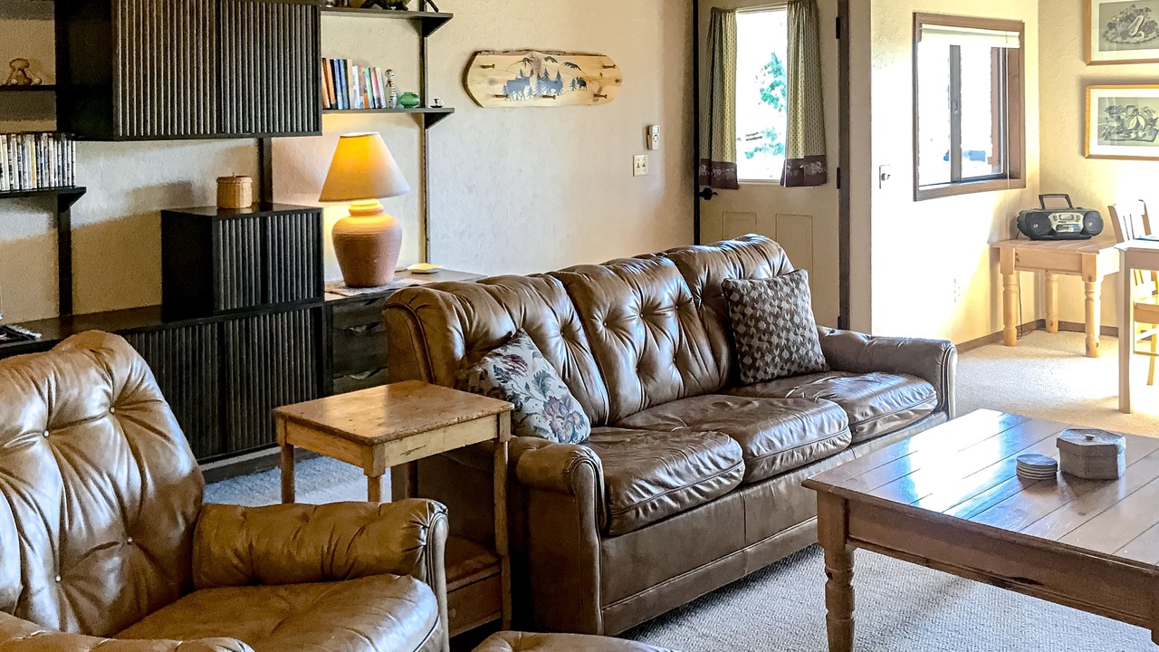 Photo of Livingroom in Alpine Village