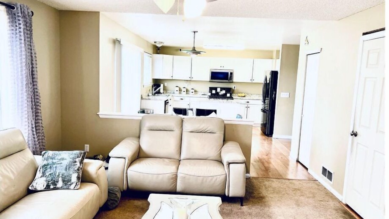 Photo of Livingroom in Green Valley Ranch