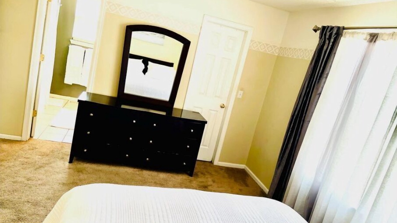 Photo of Bedroom in Green Valley Ranch