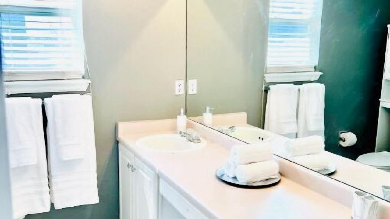 Photo of Bathroom in Green Valley Ranch