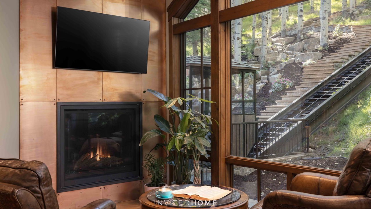 Photo of Livingroom in Vail